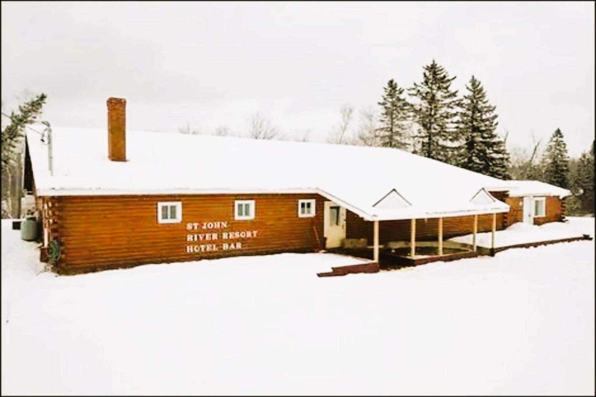 Love Hotels St John River By Oyo At Fort Kent Me Saint John Plantation Zewnętrze zdjęcie